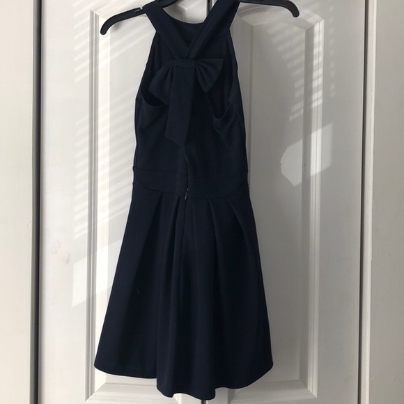 Dainty hooligan bow back dress - Picture 2 of 5